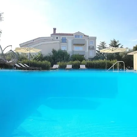 Сasa de vacaciones Villa Villa Milka - Heated Pool