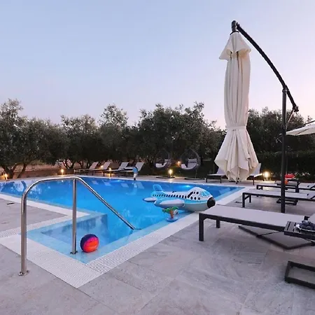 Сasa de vacaciones Villa Villa Milka - Heated Pool Sveti Filip i Jakov
