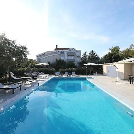 Vakantiehuis Milka - Heated Pool *